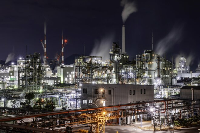 東ソー【4042】株価は横ばいも高還元、配当利回り4.8％　自社株買い、記念配当はあるか？方針を検証