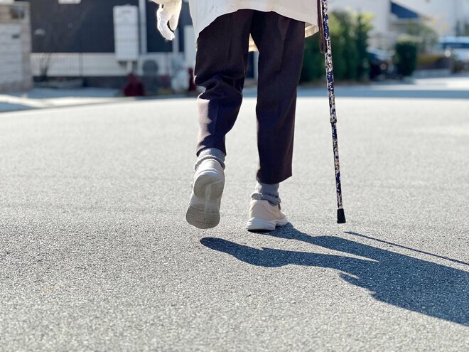「家賃収入は半々」姉が約束を破り母困窮…認知症のケア足りず徘徊も