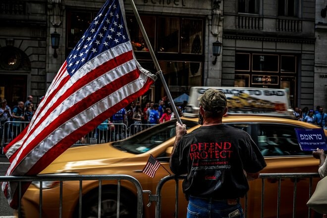 【大統領候補トランプ氏が筆頭株主】株価は約1ヵ月で3.2倍、トランプ・メディア・アンド・テクノロジー・グループはどんな会社?どこで投資できる?
