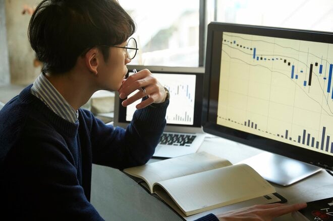 FXにのめり込み会社を辞めて失敗…どん底から再出発できた資産を増やすための「斬新な発想」