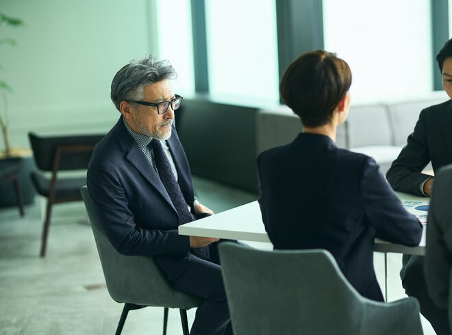 57歳で再就職、生じた周囲との不和…関係を激変させた“涙の謝罪”