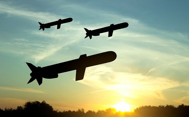 防衛予算8兆円超に 国防支える防衛産業の活躍に期待