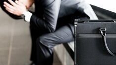 Finasee マネーの人間ドラマ編集班