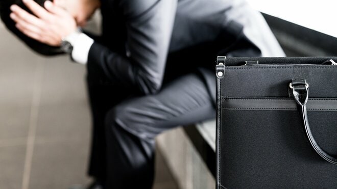 家賃の未払いで追い出されかけ、キャッシングカードは6枚目に突入…30代外資系コンサルマンが借金漬けの日々を過ごすワケ