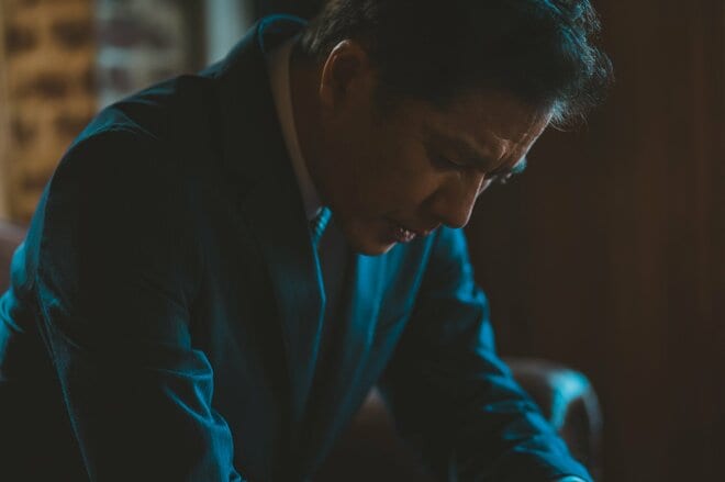 ゴミまみれの部屋で孤独死をした父… 遺品整理で見つけた“意外な”モノ