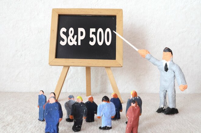 ネット証券だけじゃない! メガバンクでも1位を獲得「S&P500インデックスファンド」はどこまで高騰する?