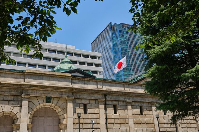 日本国債の格下げ回避に必要な条件とは？ 財務省・格付け機関発表データから見えた意外な真実