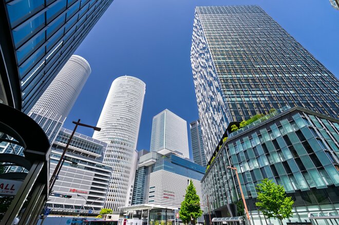 サナエノミクス完全解剖　高市政権の成長投資は日本を縮小均衡から救うか