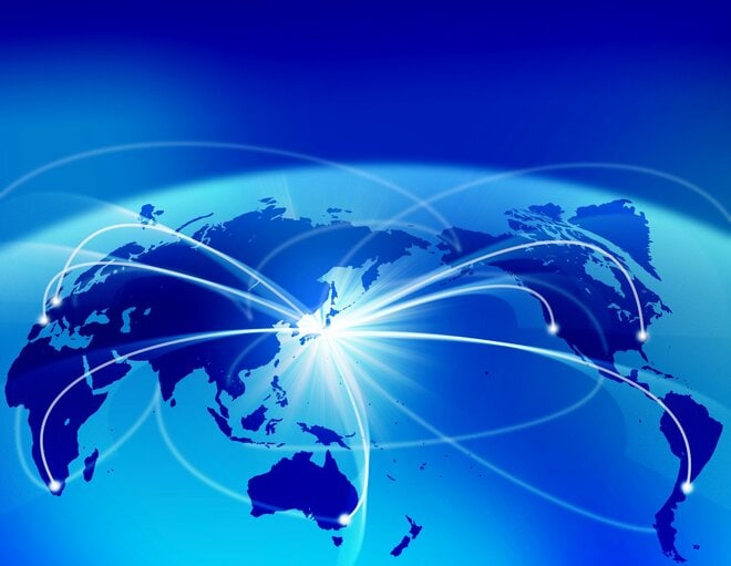 【プロが解説】自動車業界で大変革進行中! EV、テスラ登場の裏で、修理人材不足が課題に