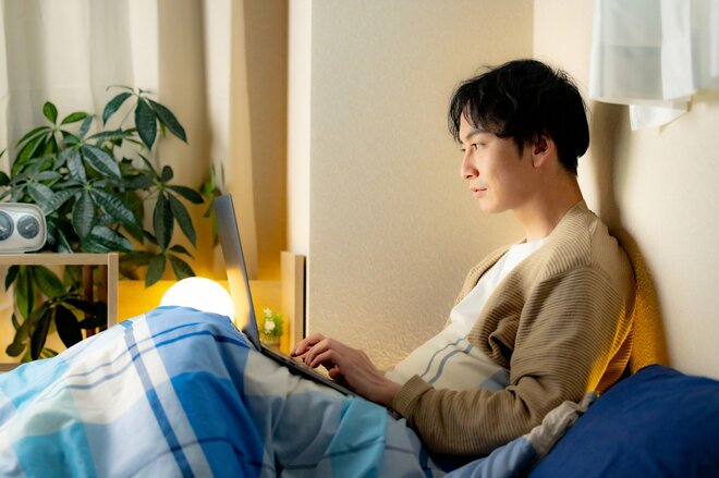 株が大幅下落と聞き「投資の始め時が分からない」。そんな人に送る「王道の投資ワザ」