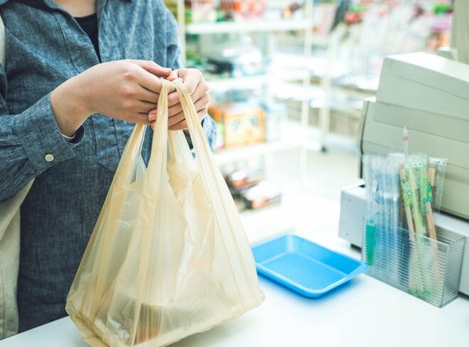 レジ袋有料化は意味なし？「国のせいで…」プラごみ削減効果の実態は