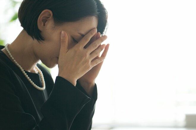 養子だった母を看取った30代女性…「納骨」をめぐるトラブルで迫られた選択