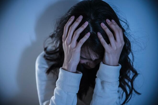 「部屋の中に誰かいる！」ひきこもり歴20年、35歳女性に異変…家中に叫び声が響き渡った「深夜の緊急事態」