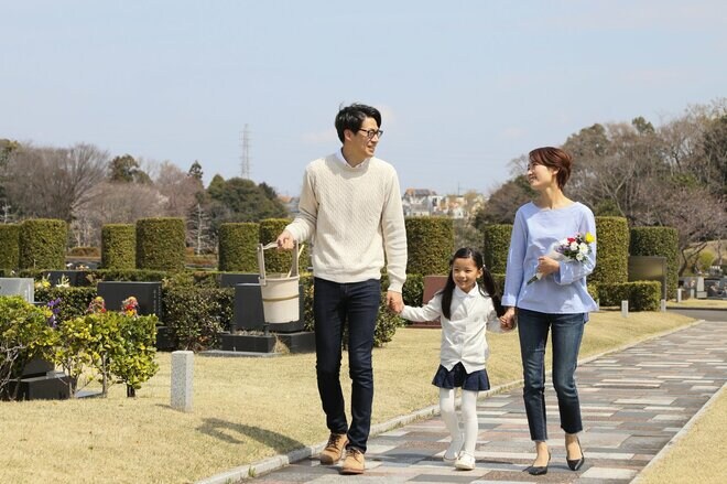 年金法改正で遺族年金はどう変わる？ 万が一に備えて知っておきたい「5年の有期年金化」「有期給付加算」の正しい知識