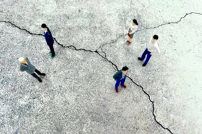 【売上高、最大9割水増しの衝撃】上場から1年未満で上場廃止の「オルツ」。このような“危ない”銘柄を回避するためのヒントは…