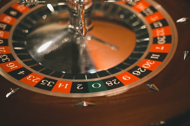 「お金が欲しい」あなたがギャンブルに負ける理由