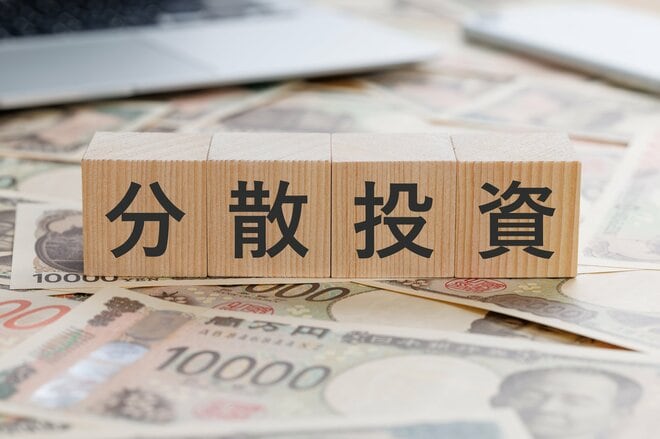 「ゴールド」含むファンドが8カ月連続トップ！ みずほ銀行売れ筋で強まるバランス型人気の理由