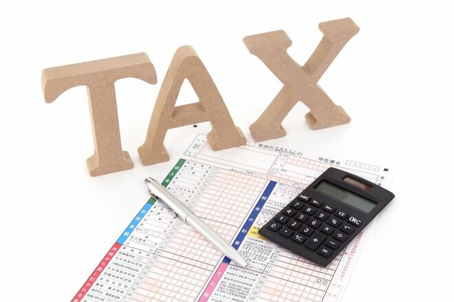 脱サラしたら“会社にお任せ”とはいかない！ 確定申告と節税のポイントを解説