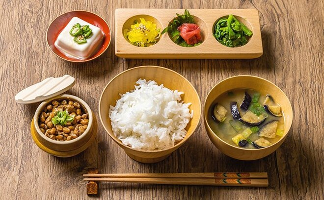 世界のジャパニーズフードに注目 日本食は流行から定番食へ