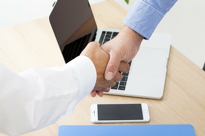 「目一杯投資に行かないのはバカ」と言われても…30代会社員が 「NISA全力投資」の同調圧力に負けず最適解を選べたワケ