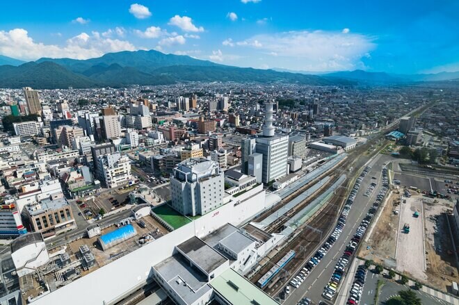 地域金融機関に潜む新たな経営リスク。有価証券投資の逆風が損失拡大に