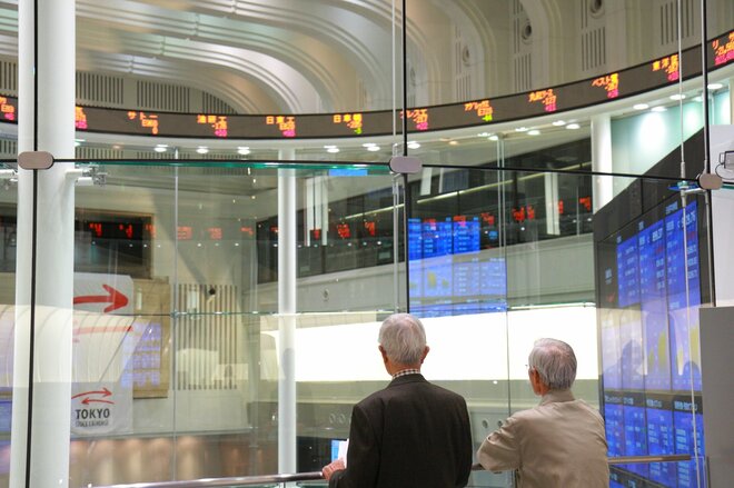 【70代】預貯金、株式、投資信託、いったいいくら保有しているのか？【最新版】