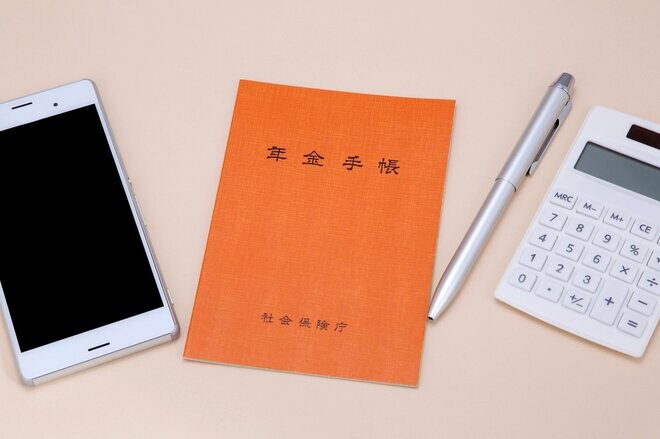 「一家の大黒柱が早世」「けがで働けない」をもカバー！ 実はあなどれない年金の“機能”