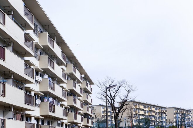2042年末には、築40年以上のマンションは445万戸に…待ち受ける深刻な「空き住戸化」とは