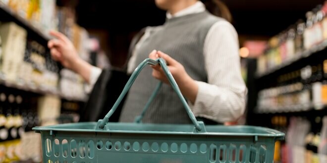 生活に必要なのに…モノの値段がなかなか下がらない“これだけの理由”