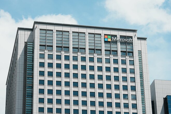 これが富裕層…億万長者ビル・ゲイツの元妻が手にした“仰天”資産額