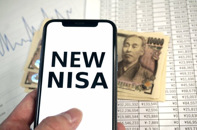 3143人への調査で判明! 相場急変を経験してもNISA利用者の8割が投資意欲を失わないその理由とは