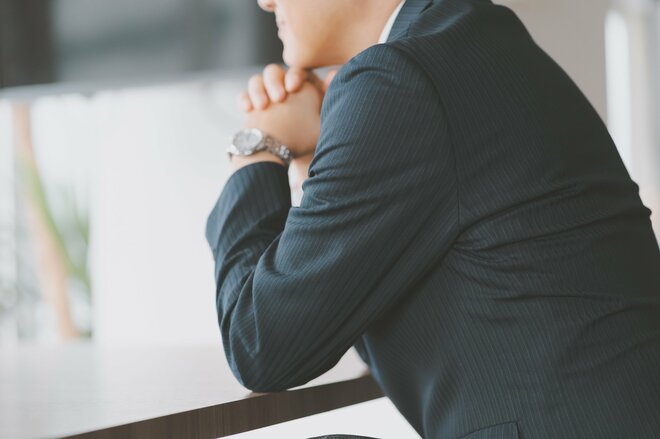 有名大学卒・上場企業勤め…順風満帆なコースを「希望退職」で手放した “夫の言い分”