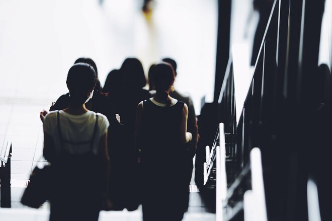 大企業・東芝の致命的ミス…買収で巨額損失、苦渋の撤退はなぜ起きた