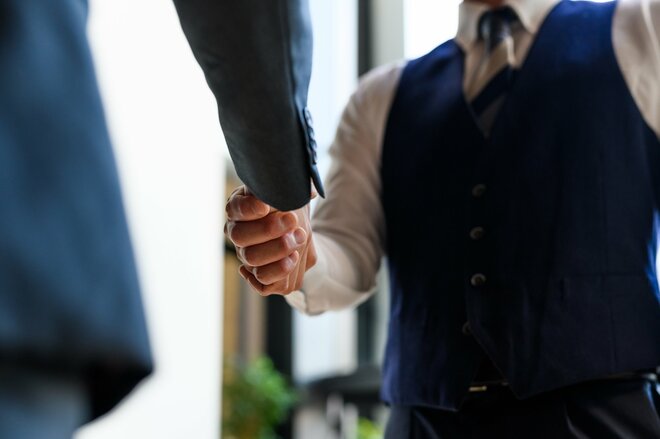 会社員の「退職金」狙い撃ち？ お得な儲け話に潜む“不都合な真実”