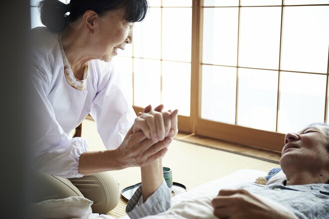おひとりさま高齢者は必要な医療が受けられない? 衝撃リスクにどう向き合う
