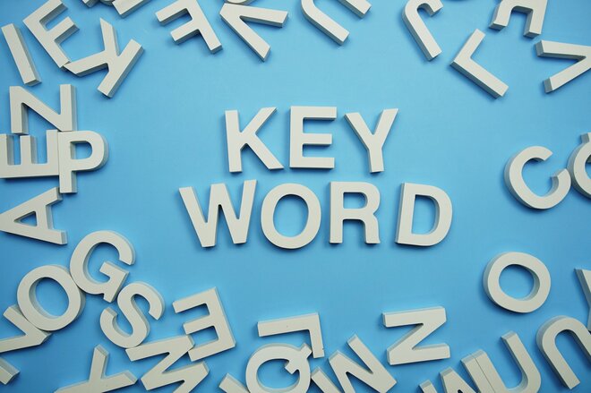 社会人が知っておきたい急上昇した話題「ソーハラ」「休業支援金」…24年下半期に注目を集めた「はたらく」キーワード・ランキング【最新版】