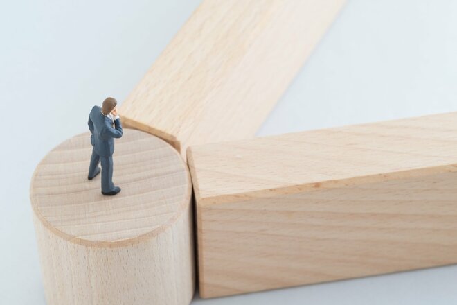 会社員だけがもらえる給付金も!?  フリーランスと会社員、年金や健保はどう違う?