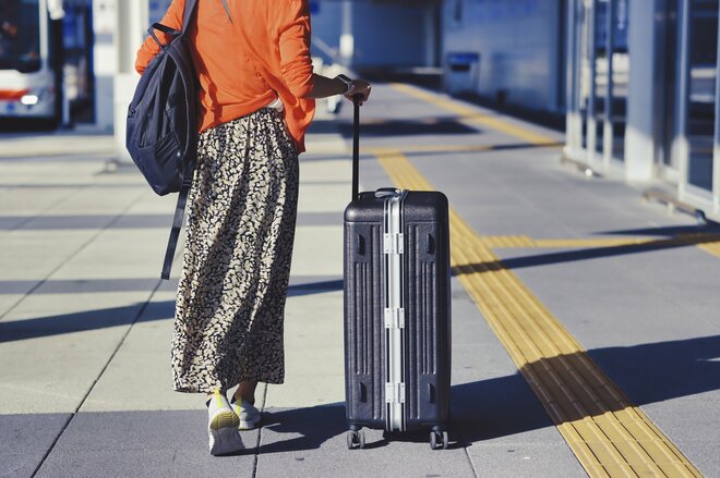 50代おひとりさま女性の貯金が激減！ 家計を赤字にした決定的要因は…