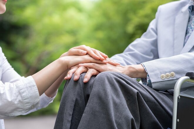 家族の危機を救うはずの老後資産2000万円が“まさかの凍結”…娘が知っておくべきだった「備えの一手」とは