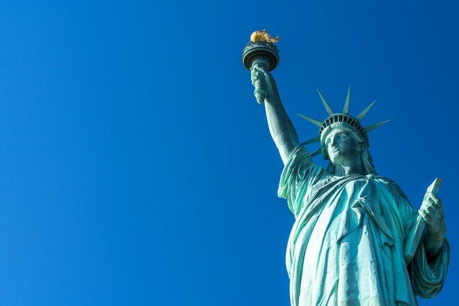 10年前「AB・米国成長株投信Dコース」に投資していたら今いくら？　分配金だけで170万円以上の利益！ 