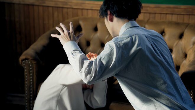 「本当は優しい人なんだよ」酒とギャンブルにおぼれ、暴力をふるい…“最低の父”を母がかばったワケ