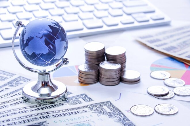 「世界にまるごと投資」 eMAXIS Slimの“オルカン”がついに2倍化達成！ 人気の理由を解説