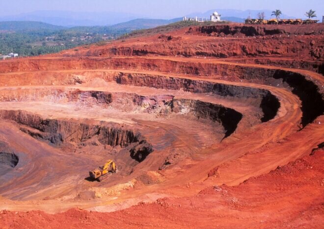 純利益1兆円突破！ バフェット効果で注目の三井物産