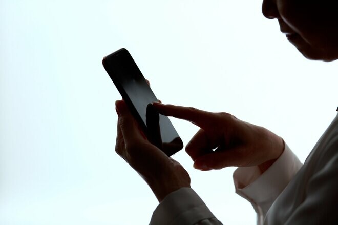 老後資金だまし取られ家族に亀裂…巨額被害で社会問題化した悪質手口