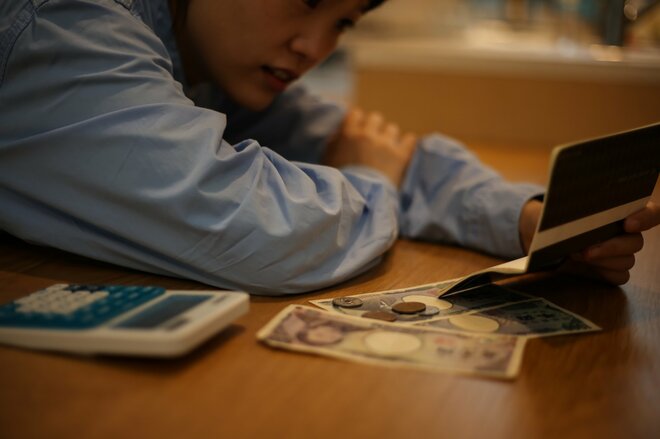 「なんで私がこんな目に？」無職の弟が離婚し養育費を支払えず…立て替えを頼まれた姉が下した「苦渋の決断」