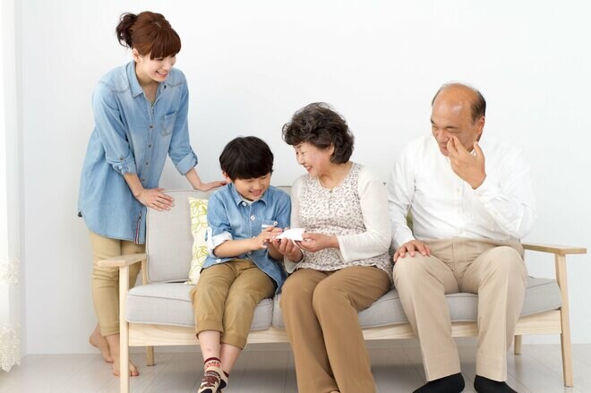 「孫のため…」と財布のひもをゆるめ続けるのは危ない!? その理由は