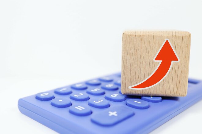 退職金の「爆伸び期」は勤続何年目？ 「勤続5年で129万円→勤続25年では幾らに？」“退職金調査データ”が明かす実状