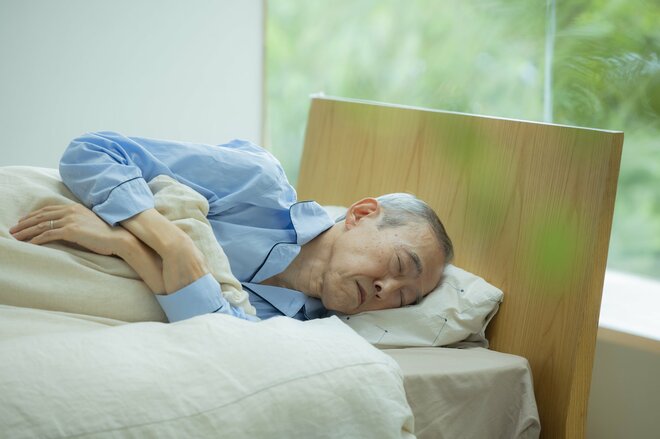 無趣味の定年後に要注意！「寿命が延びても寝たきり」にならぬためには