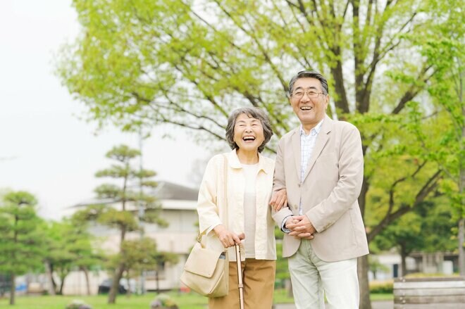 【金融リテラシー調査結果考察】ファイナンシャル・ウェルビーイングの基本特性と退職給付制度との関係性 DB等とDCで違いはある？