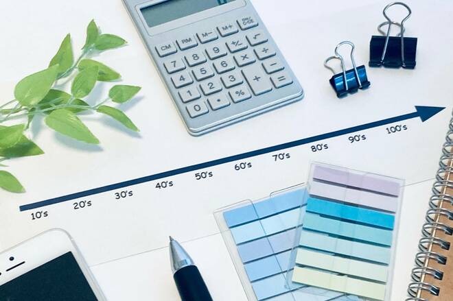 「元本保証型」では将来の生活が守れない？ インフレ時代に個人投資家が知っておくべき、資産形成の「合理的な戦略」